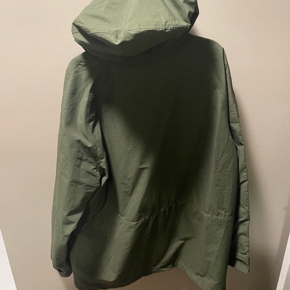 The North Face Mountain Parka - Picture 3 of 7